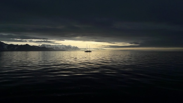 Zeilen naar het Noorden: een poolreis in de voetstappen van Amundsen